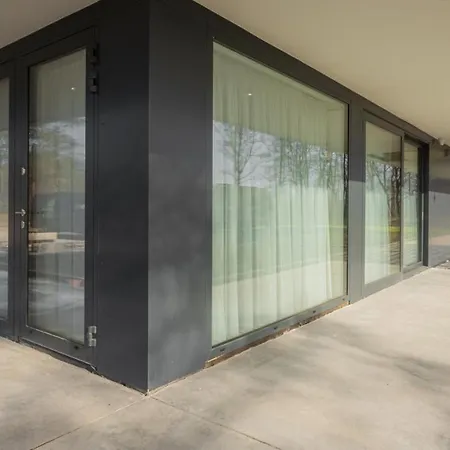 Sea&lake, Sun & Snow Мельно