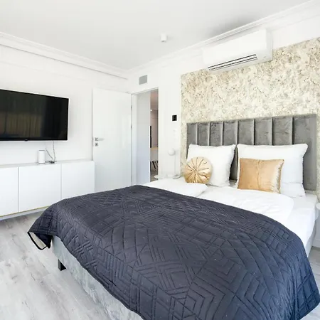 Sea&lake, Sun & Snow Apartman