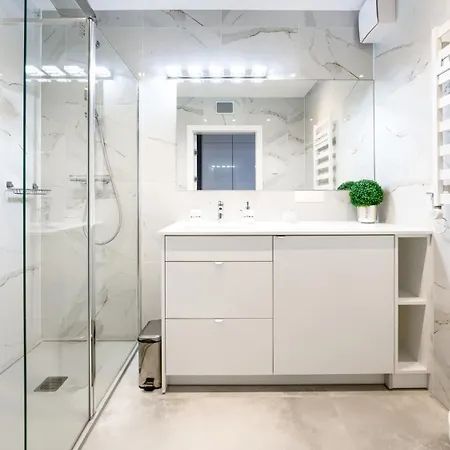 Sea&lake, Sun & Snow Апартаменты *