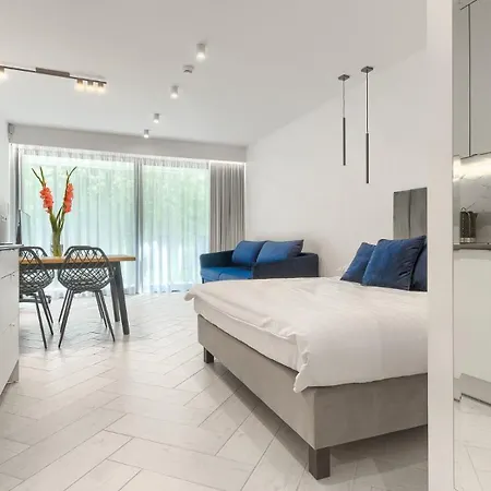 Sea&lake, Sun & Snow Мельно