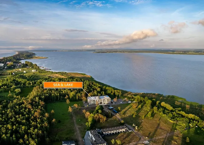 Sea&lake, Sun & Snow Apartman