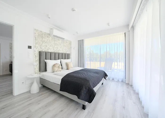 Sea&lake, Sun & Snow Apartman Mielno